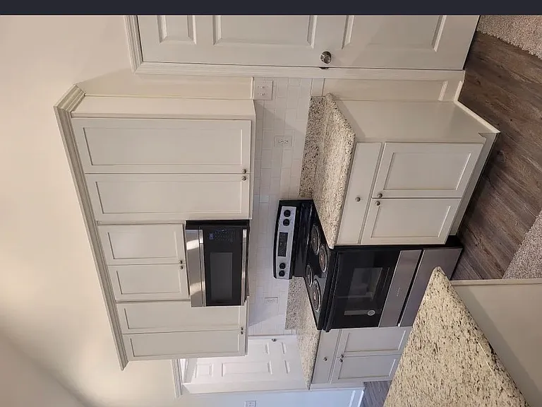 145 Noel Dr — Photo 4