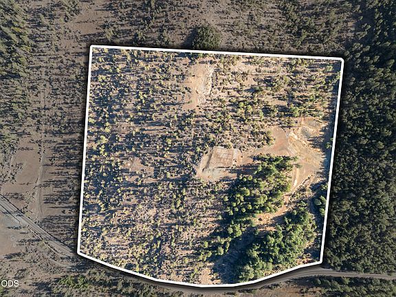 3rd image of 3300 Waldo Rd