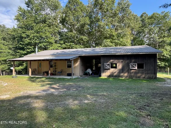 223 Lonesome Pine Ln, Jamestown, TN 38556