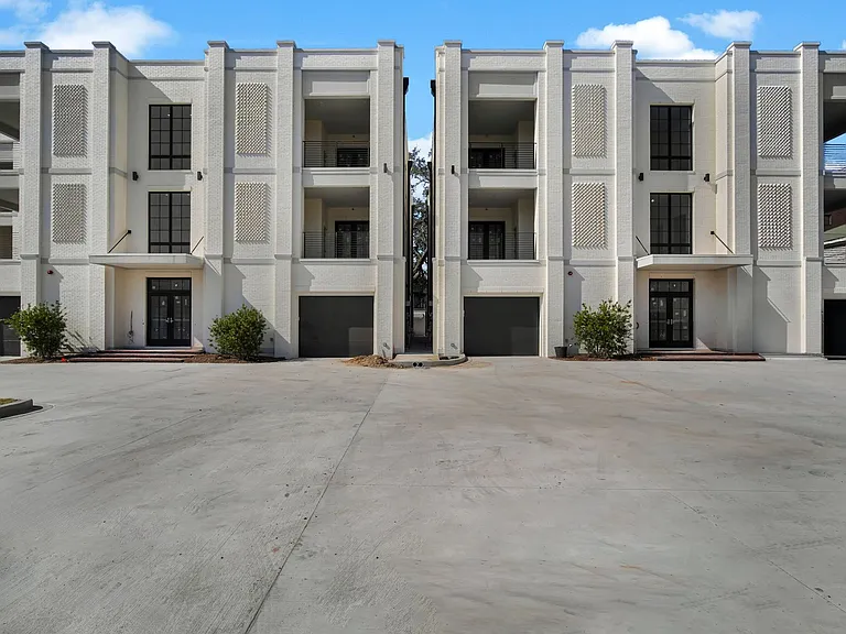 Welcome to The 912 Savannah — Photo 3