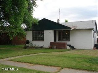 810 Jefferson Ave, Toppenish, WA 98948