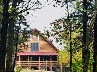4430 Possum Holler Rd, De Soto, MO 63020