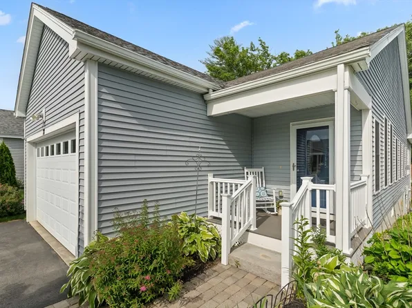 78 Tea Party Cir Unit 532, Holden, MA 01520