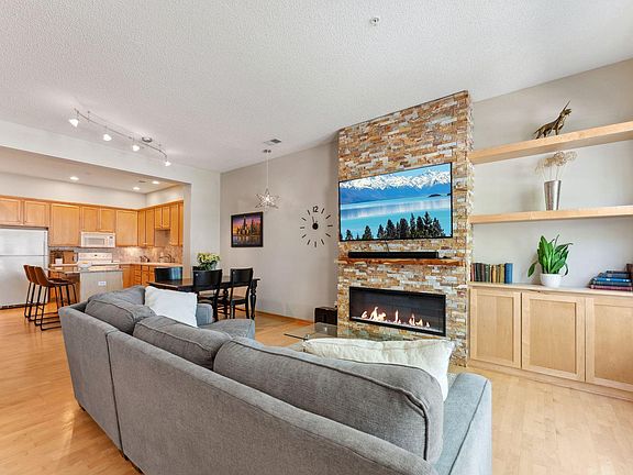 4th image of 3712 Wooddale Ave S Unit 2