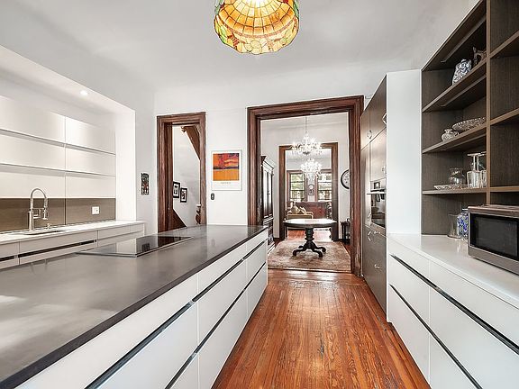 3rd image of 438 W 162nd St