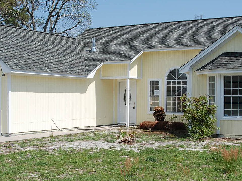 1st image of 2913 Laurie Ave