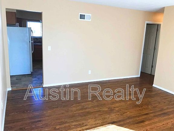 5th image of 1055 Florland Dr