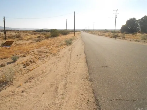73887 Valle Vista Rd, Twentynine Palms, CA 92277