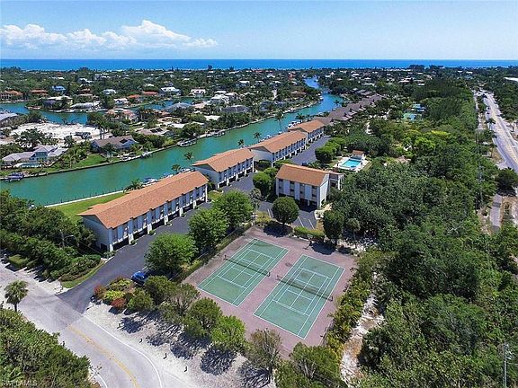 2nd image of 1250 Tennisplace Ct #C-23