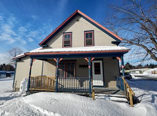 4 W Kingfield Rd, Kingfield, ME 04947