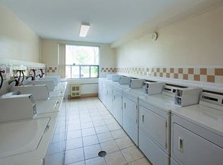 Fairway Towers, Sarnia, ON N7V 2B8