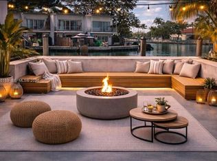 834 Raymond St, Miami Beach, FL 33141
