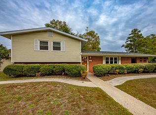 2300 Woodland Ave, New Bern, NC 28562