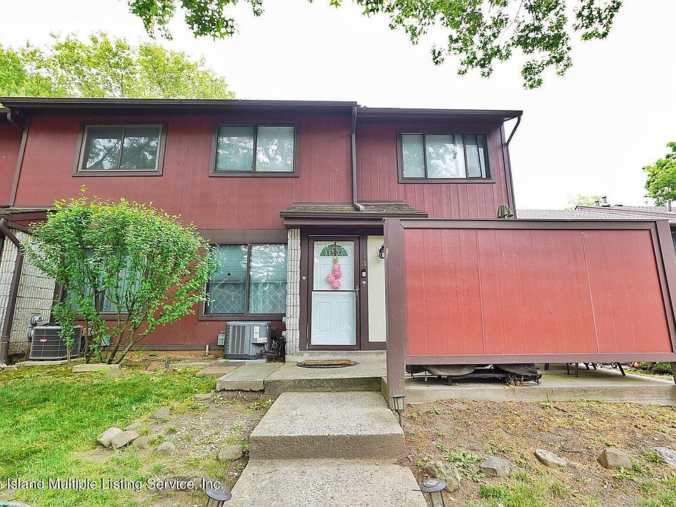 1st image of 23 Belmar Dr E