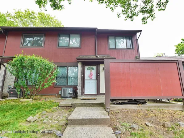 23 Belmar Dr E, Staten Island, NY 10314