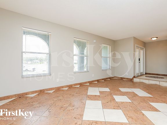 2nd image of 12 Heritage Cove Ct