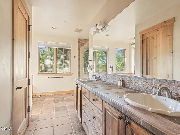 21 Pommel Pl — Photo 10