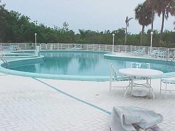 5th image of 6204 Gulf Of Mexico Blvd