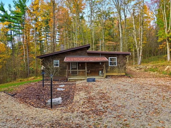 4275 Milo Rd, Carrollton, OH 44615