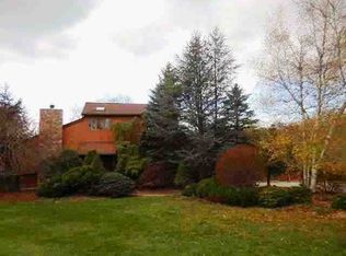 13 Hampton Downes, Newton, NJ 07860