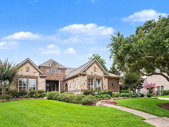 5th image of 32303 Waterford Crest Ln