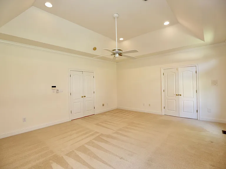 1709 Timber Ridge Ct — Photo 35