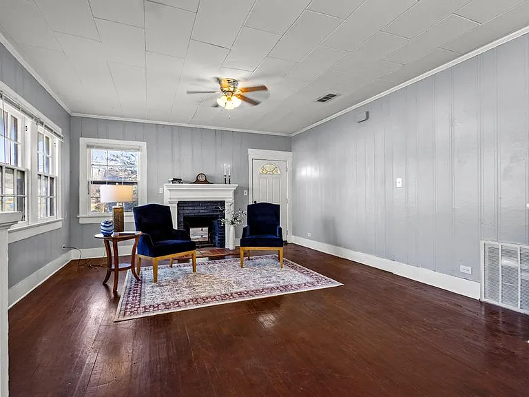 1310 W Morton St — Photo 7