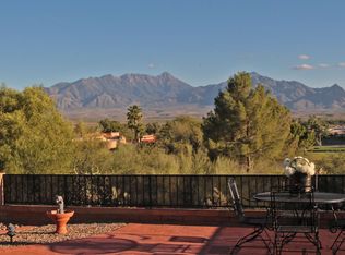 837 W Golf Course Pl, Green Valley, AZ 85622