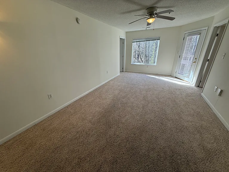 Lake Park Co-living Rooms — Photo 58