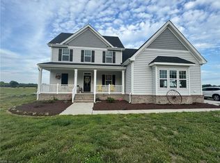 2424 Sanderson Rd, Chesapeake, VA 23322