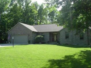 3193 E Navaho Trl, Hemlock, MI 48626