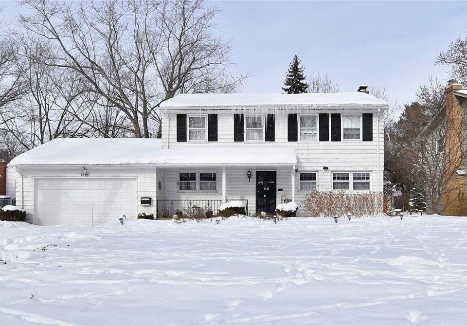 1st image of 15991 Henley Rd