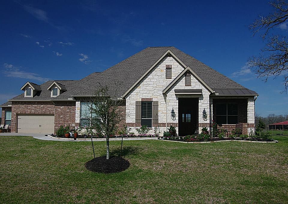 1st image of 8603 Den Oak Dr
