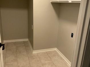 10043 Raintree Dr, Shreveport, LA 71115