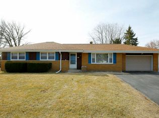 8919 W Cold Spring Rd, Greenfield, WI 53228