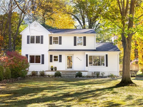 4553 Porter Rd, North Olmsted, OH 44070