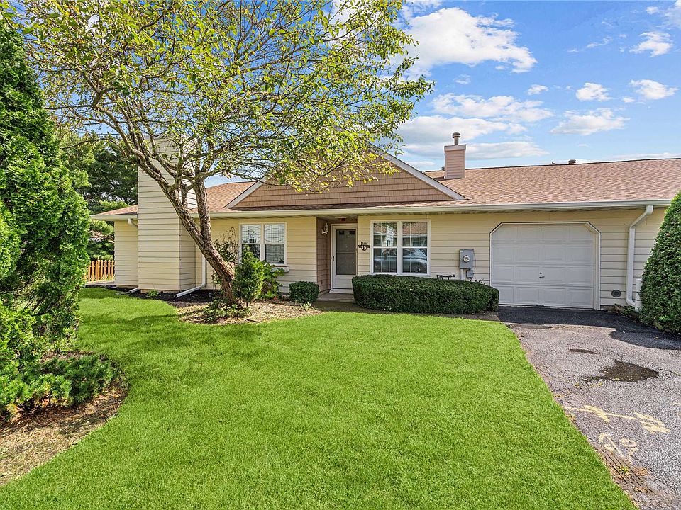 196 Theodore Drive UNIT 196, Coram, NY 11727 MLS 3500679 Zillow