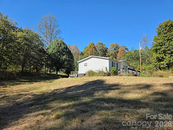 3rd image of 117 Nakoma Pl