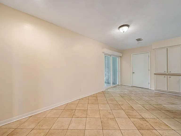 3702 Malone Dr — Photo 17