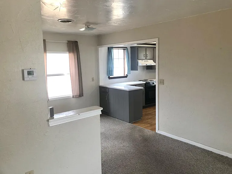 2705 Knox Dr — Photo 4