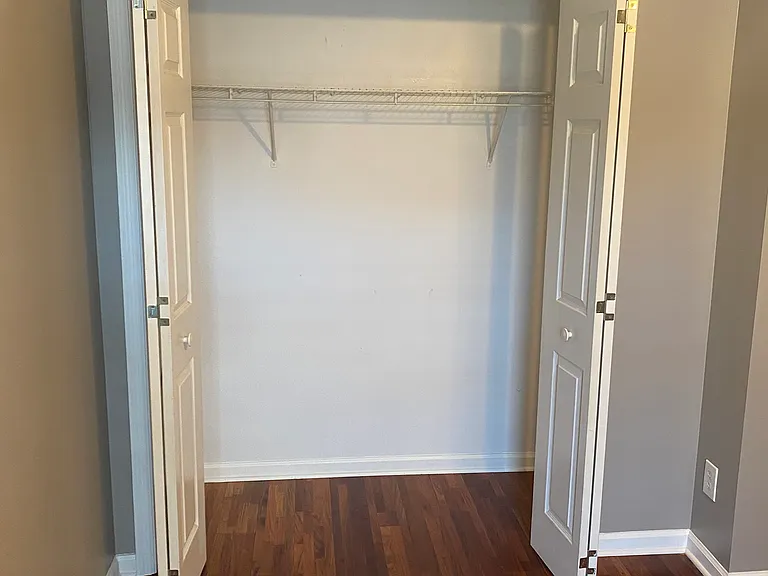 1201 Laurel Ave #305 — Photo 7