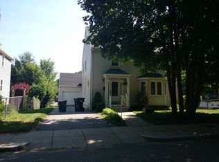 58 Wren St, West Roxbury, MA 02132