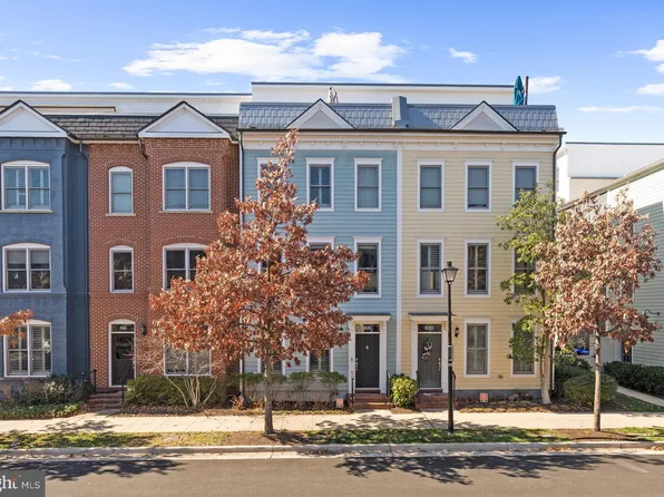818 N Alfred St, Alexandria, VA 22314