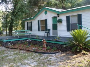 972 NE 497th St, Old Town, FL 32680