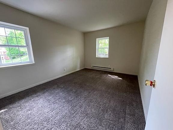 2nd image of 221 Harrison St APT B19