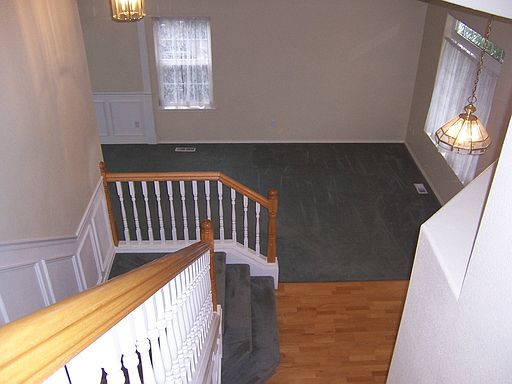 4th image of 162 NE Chancellor Ct