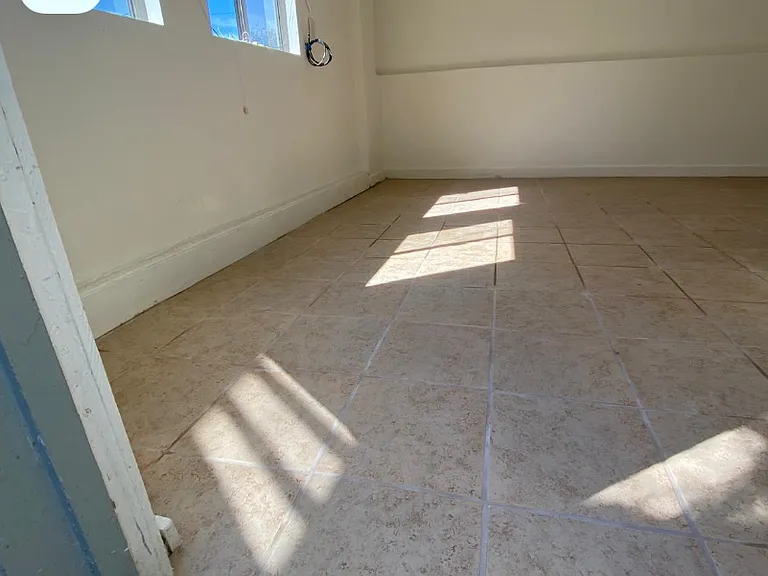 312 W Richmond Ave — Photo 43