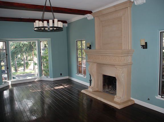 LivingRoom with custom-made CastSone Fireplace Mantel
