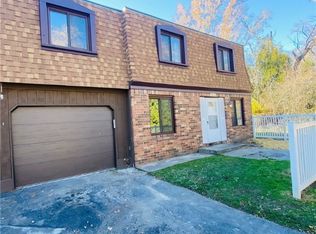 922 Wadsworth Rd #A-1, Medina, OH 44256