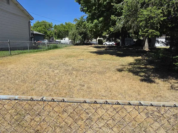 2417 E Empire Ave, Spokane, WA 99207